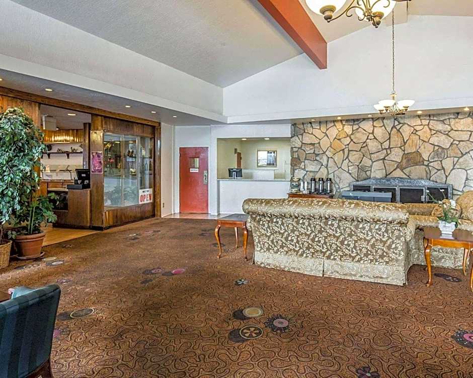 Econo Lodge Near Reno-Sparks Convention Center
