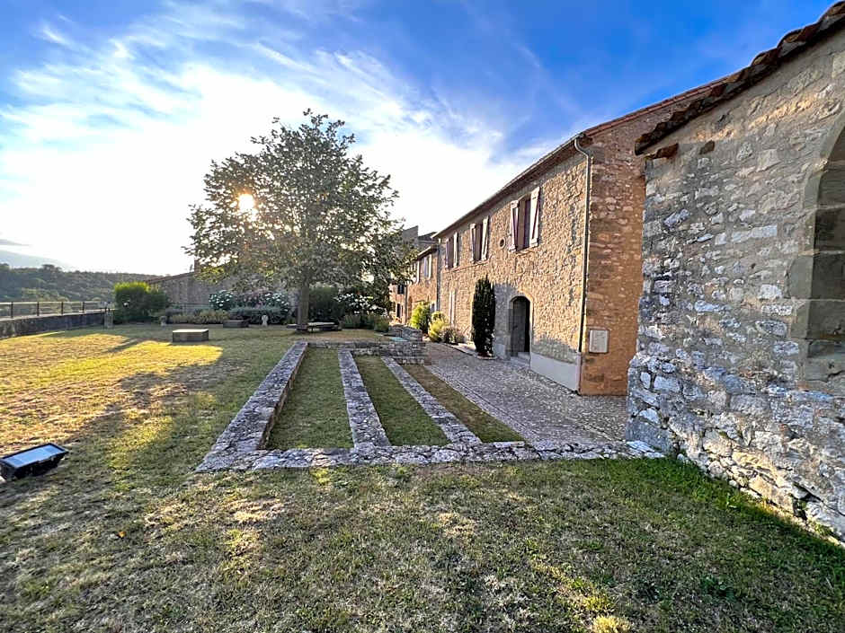 Hôtel Restaurant La Bergerie