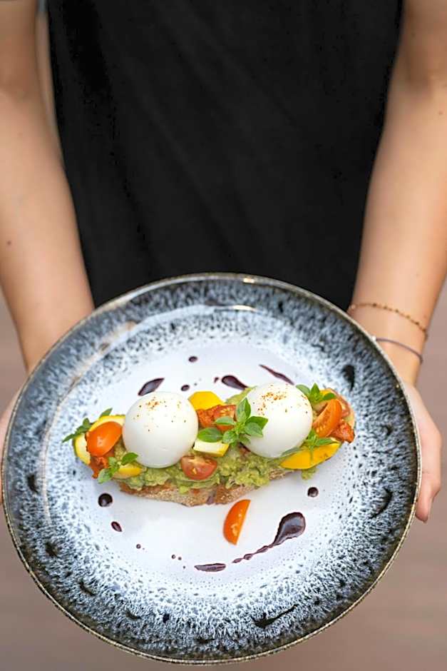 Renaissance by Marriott Paris Republique Hotel