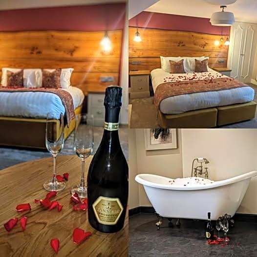 The Castle Coaching Inn