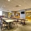 SpringHill Suites by Marriott Lawrence Downtown