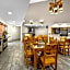 Econo Lodge Inn & Suites Santa Fe South