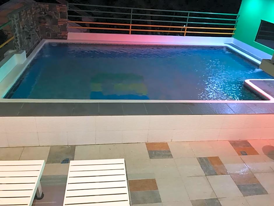 Gravino Pension House