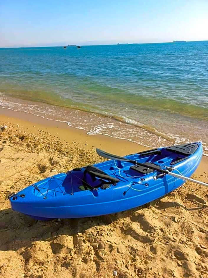 لاسرينا عيون موسي راس سدر أرضي بجاردن فيو بحر وعلي البيسين للعائلات فقط