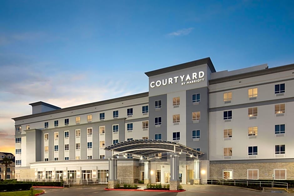 Courtyard by Marriott Houston Kemah
