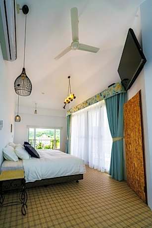 Luxury Quadruple Room