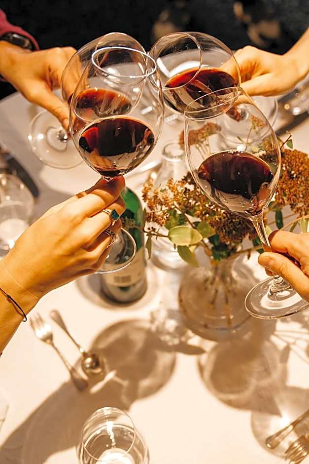 Waldhotel Fletschhorn Panoramic Retreat in Saas Fee