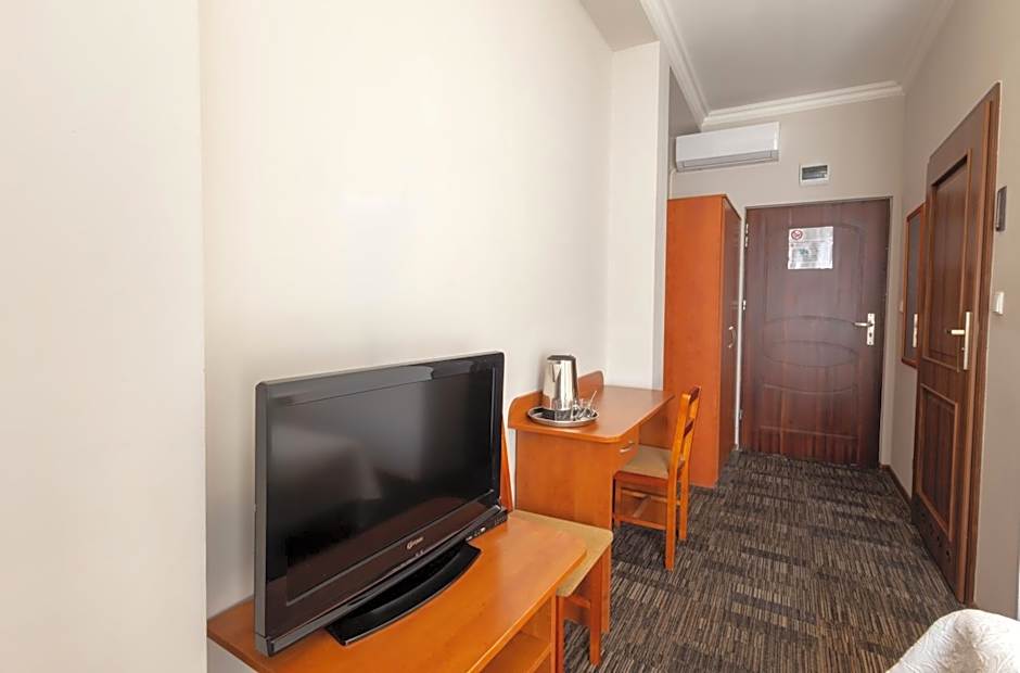 Noclegi Stadion Bed & Breakfast