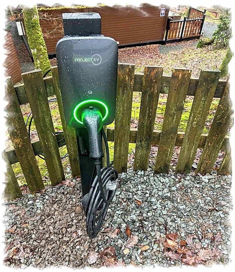 Blelham Tarn Rustic cabin in tranquil woodland