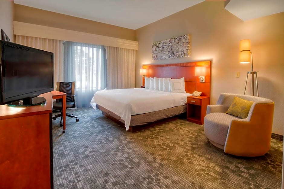 Courtyard by Marriott Memphis Germantown