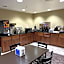 AmericInn by Wyndham Maquoketa