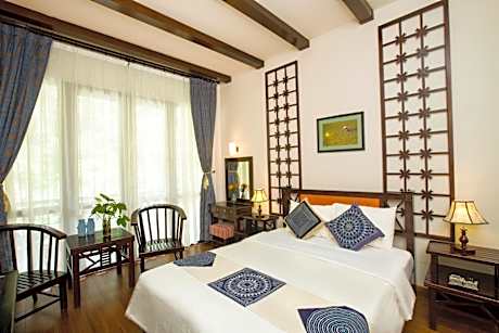 Delxue Double Room with Pool View