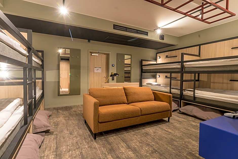 Quality Hotel Grand, Bor