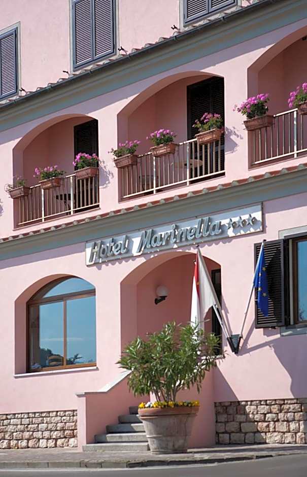 Hotel Marinella