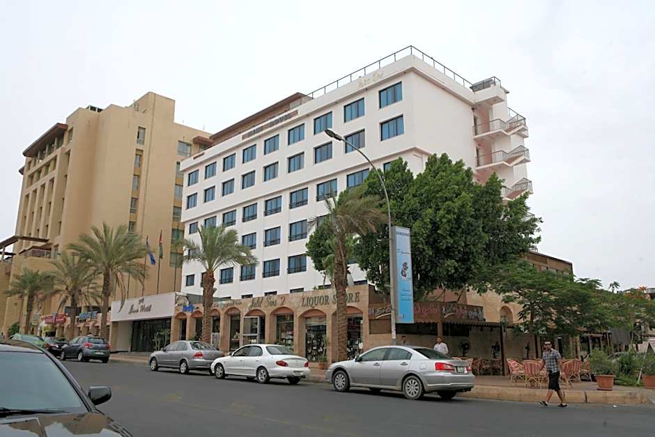 Mina Hotel