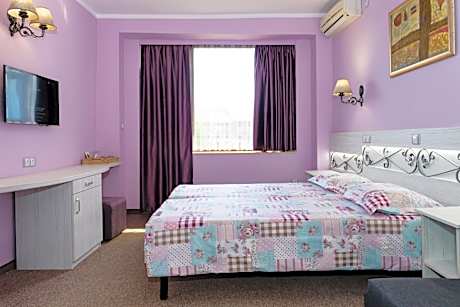 Budget Triple Room