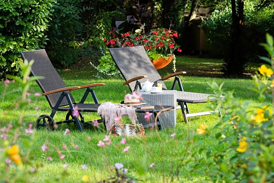 Logis Hostellerie De La Chaumière