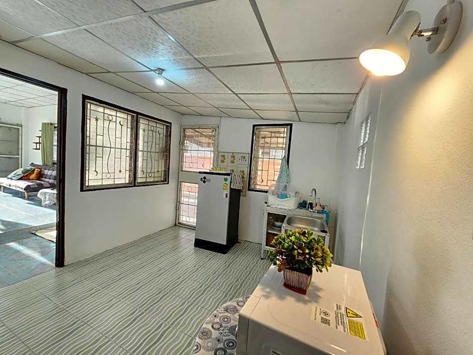 GOOD VIBE garden house Sattahip