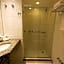 Master Porto Alegre Hotel - Av Carlos Gomes, Proximo ao Consulado Americano