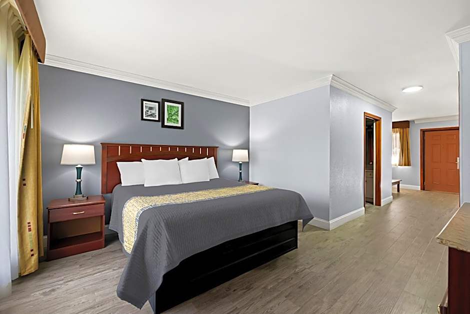 Village Haven Inn & Extended Stay