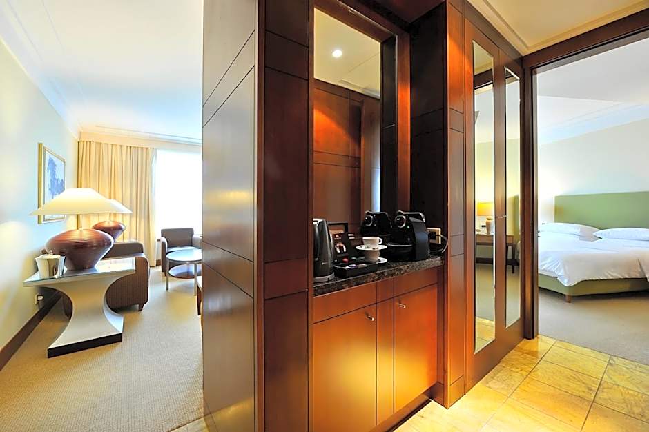 Regent Warsaw Hotel