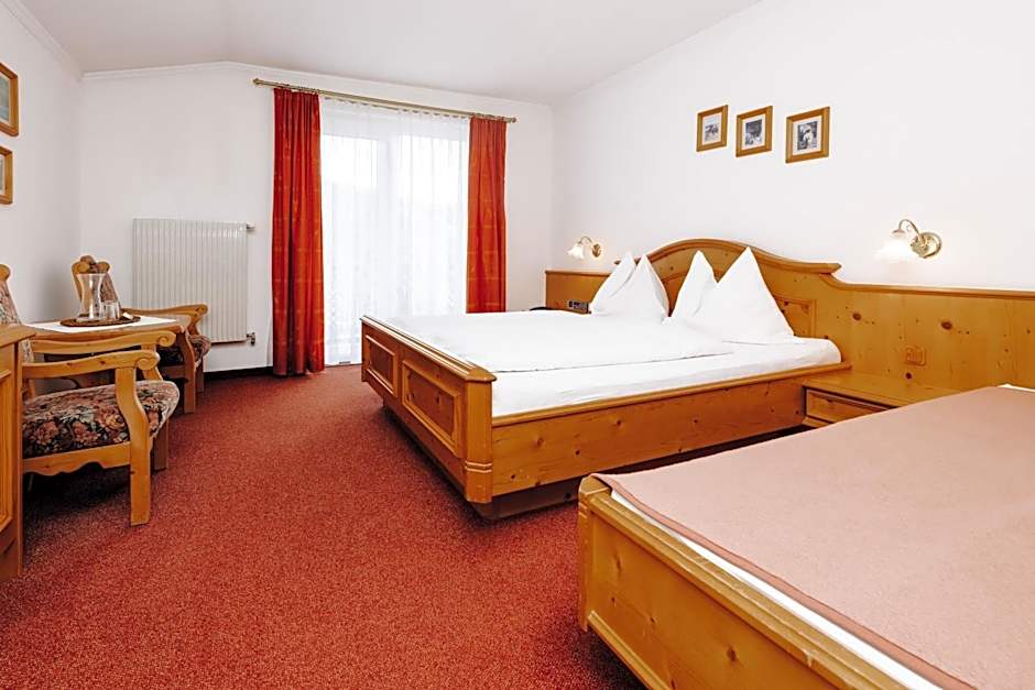 Hotel Garni Tannenhof