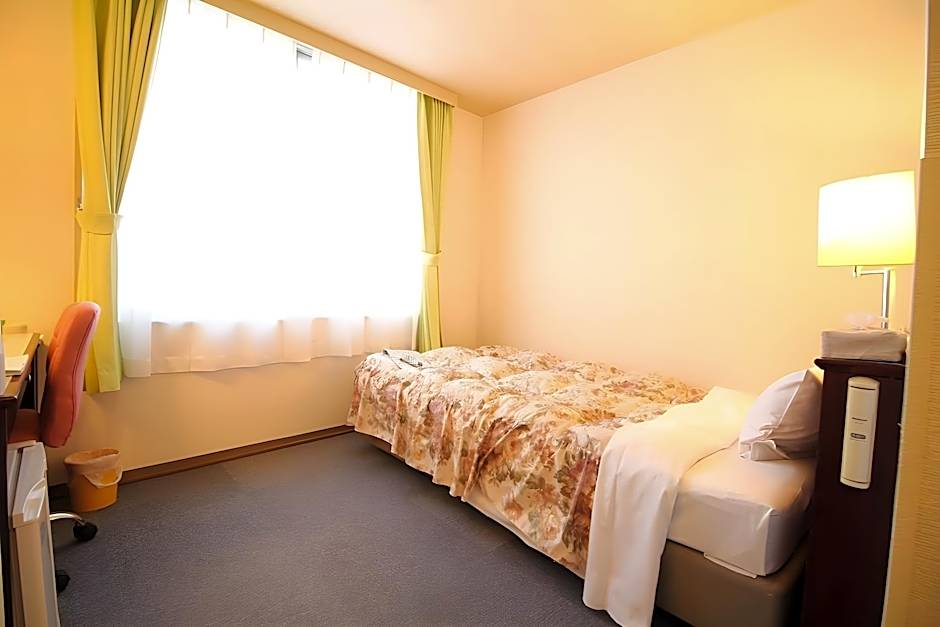 Royal Inn Shin-Yamaguchi Ekimae