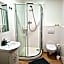 Dimael Hostel & Apartments