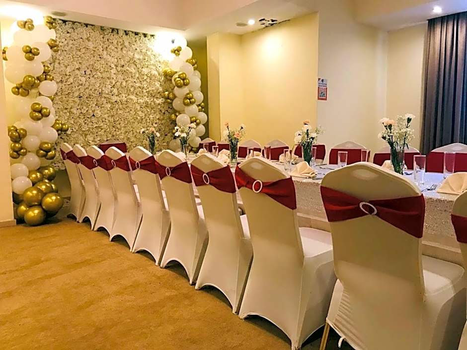 Mado Hotel