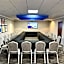Country Inn & Suites by Radisson, Downtown Albany New York