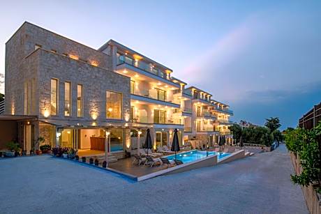 Hanioti Central Hotel