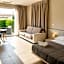 Amare Suite & Apartments