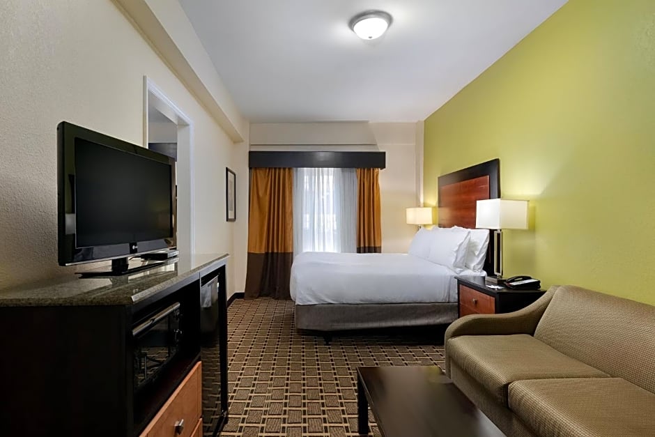 Holiday Inn Express & Suites - Atlanta Downtown by IHG