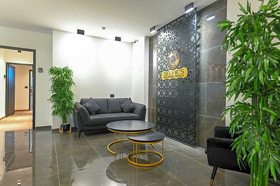 Selfie's Boutique Hotel