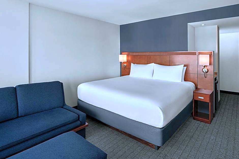 Courtyard by Marriott Halifax Downtown