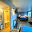 Aircrest Motel