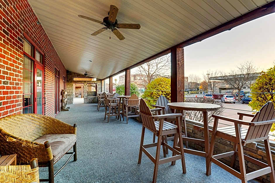 Stoney Creek Hotel Moline