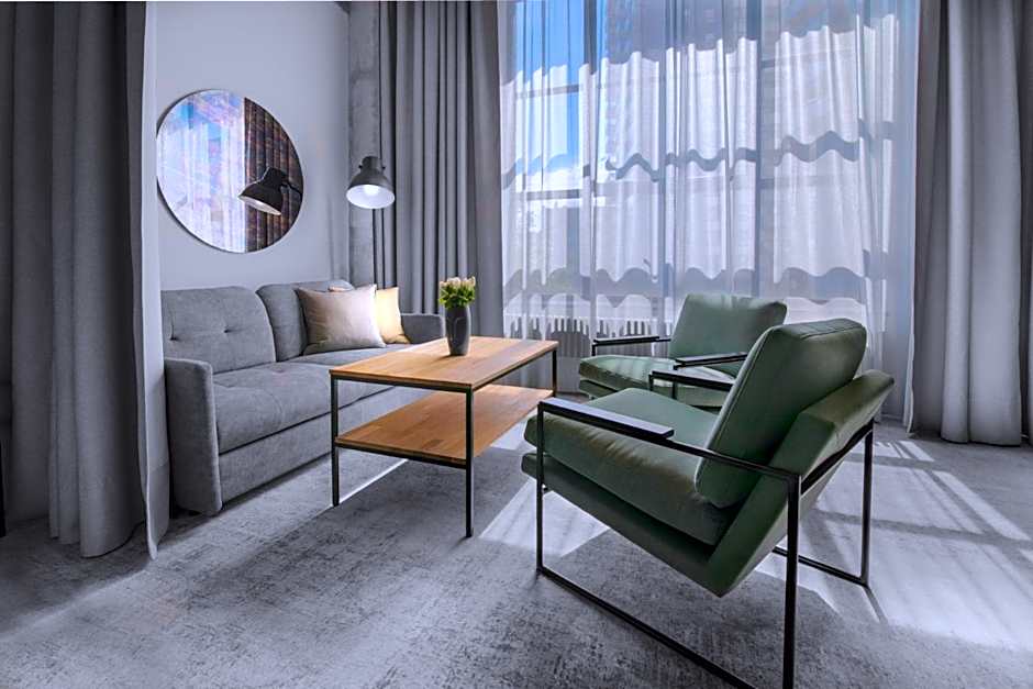 MONTOWNIA Lofts & Experience