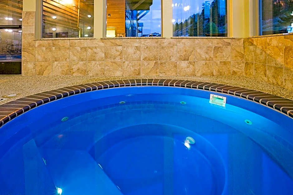 Holiday Inn Express Hotel & Suites Custer By IHG