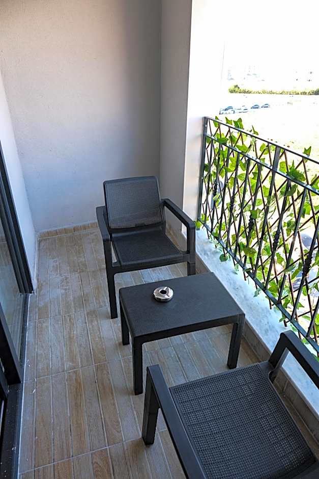 Plus Hotel & Private Transportation İstanbul Airport-By Loft