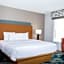 Hampton Inn & Suites Addison