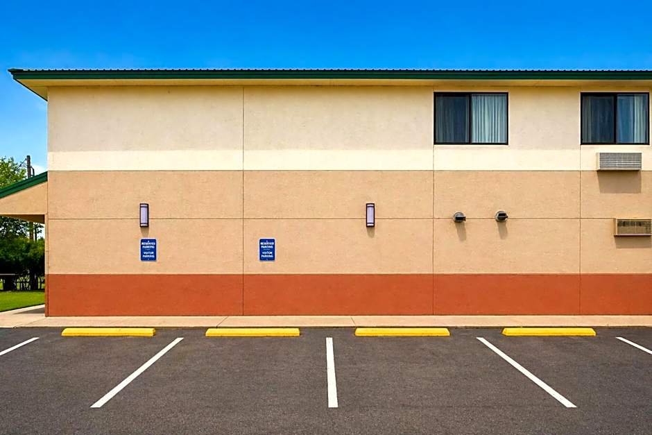 Americas Best Value Inn & Suites Sonora
