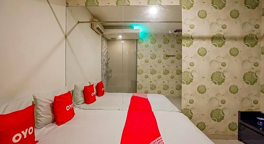 Super OYO Capital O 92633 Spring Hotel Gubeng