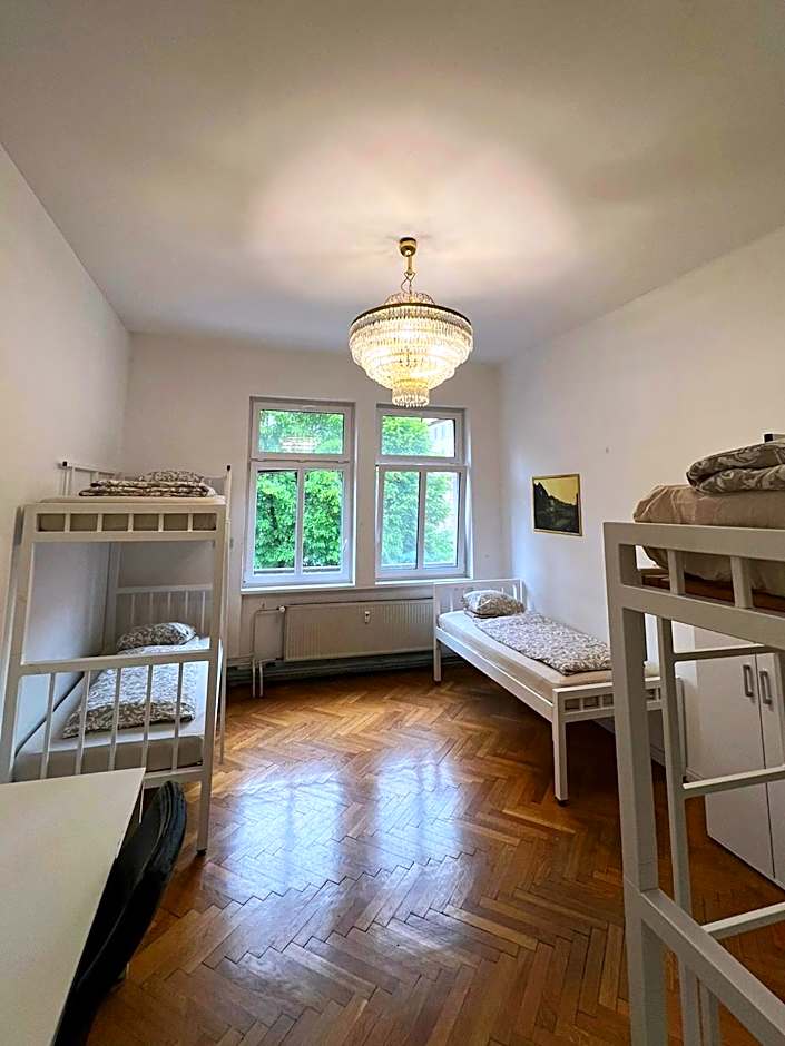 Rooms Miklošičeva