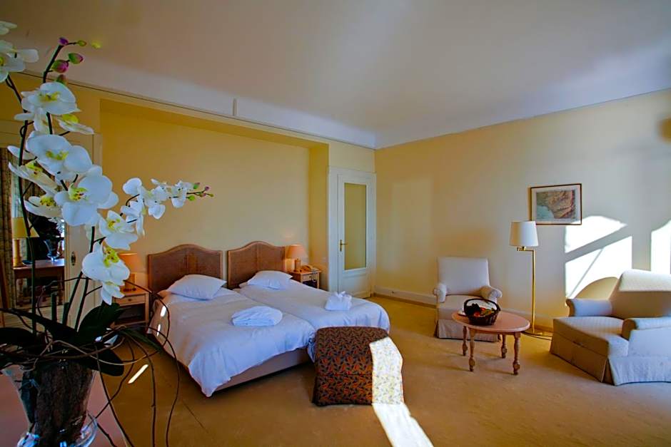 Hôtel du Grand Lac Excelsior