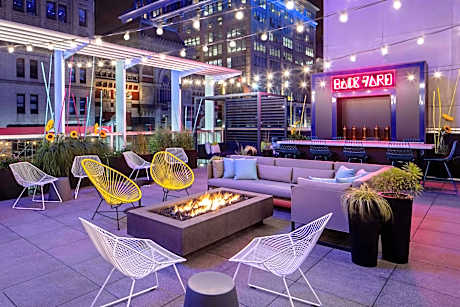 Aloft Philadelphia Downtown