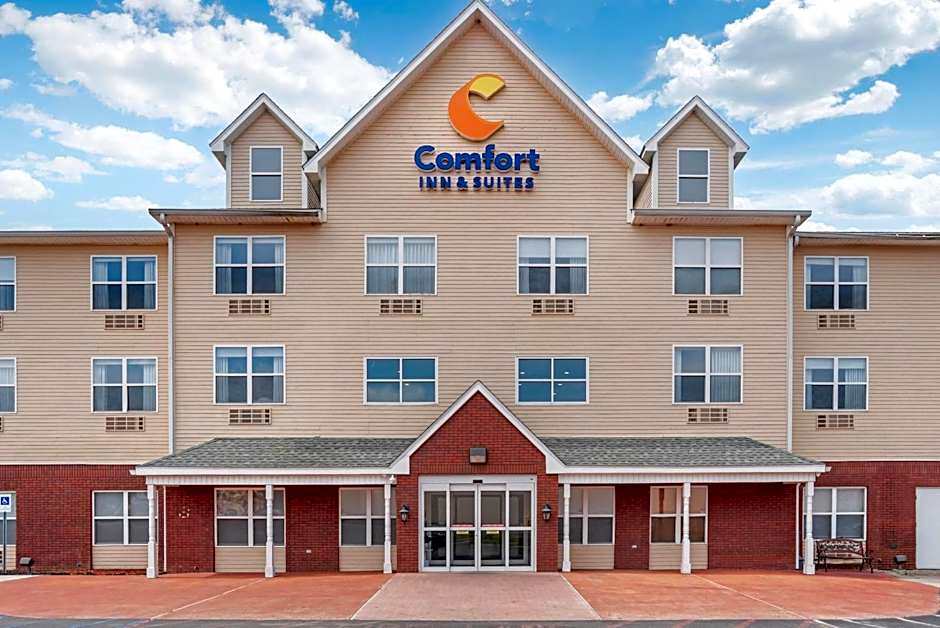 Comfort Inn & Suites Dothan Northside Plaza