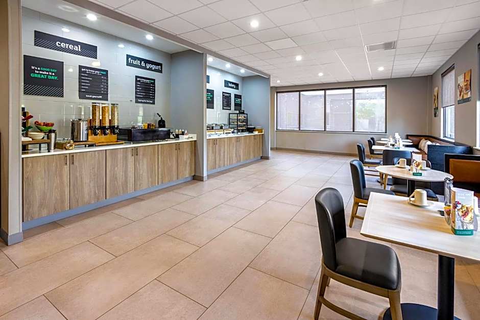 Holiday Inn Roanoke - Tanglewood Route 419 & I 581 By IHG