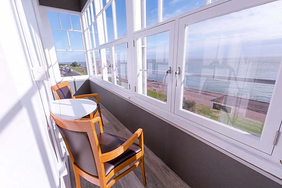 San Clu Hotel, Bar & Brasserie