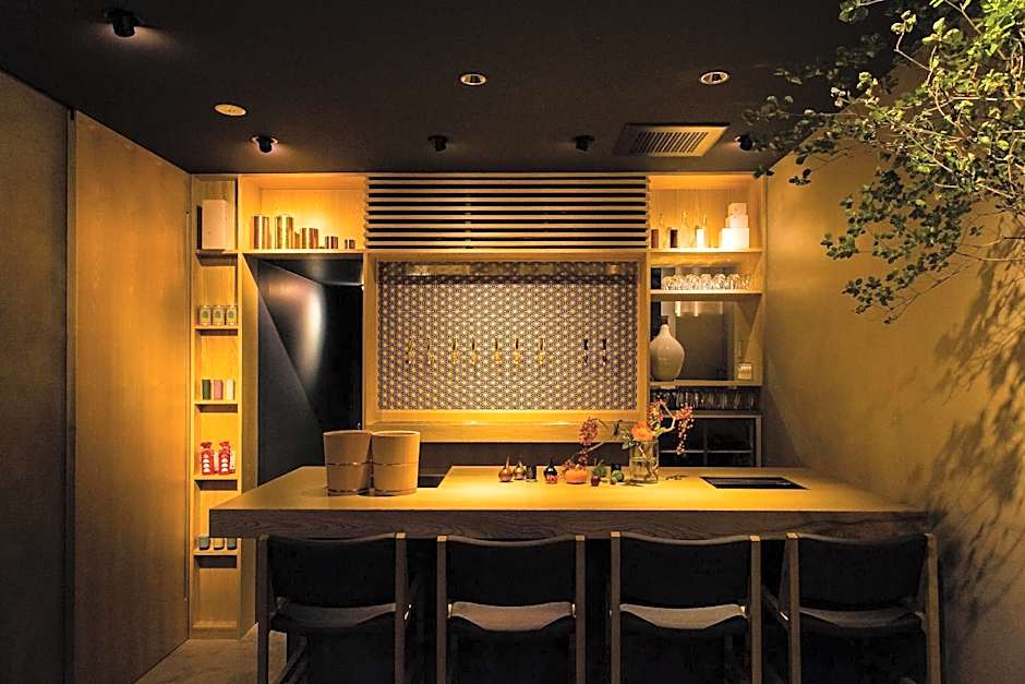 AET & o3 HOTEL